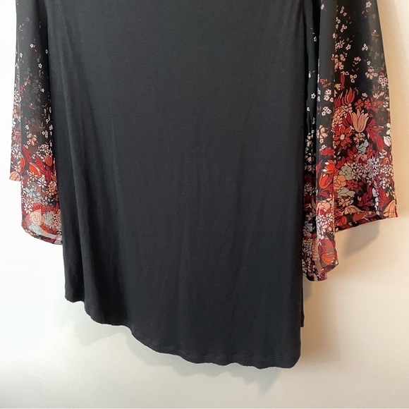 Maurices Sheer Floral Bell Sleeve Top Sz M Black Red Mixed Media Boho Shirt EUC - Picture 8 of 11